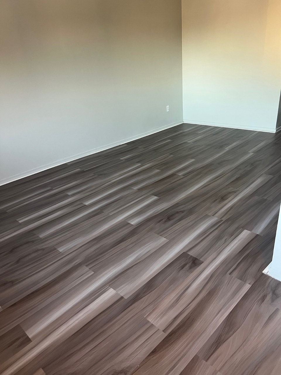 Bright 2 Bedroom Apartment for Rent in Brantford 4