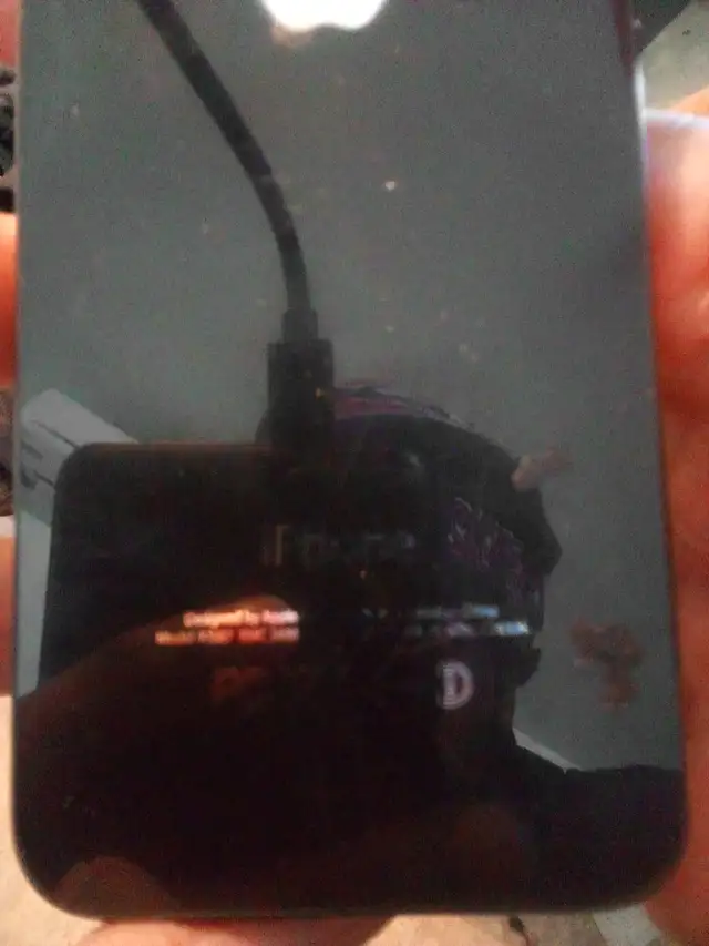 Iphone A1367 in Cell Phones in Ottawa - Image 3