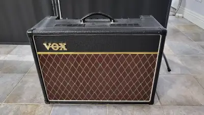 Vox AC15C1 tube amp, View more