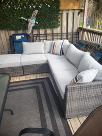 Wicker sectional sofa/ patio furniture