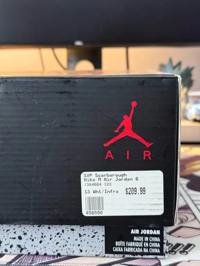Air Jordan Retro 6 Infrared Size 13 in Men's Shoes in Markham / York Region - Image 6