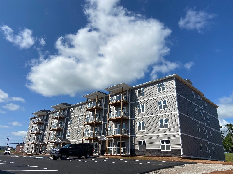 Brand New 2 Bedroom 2 bathroom Apartment in East Royalty Long Term