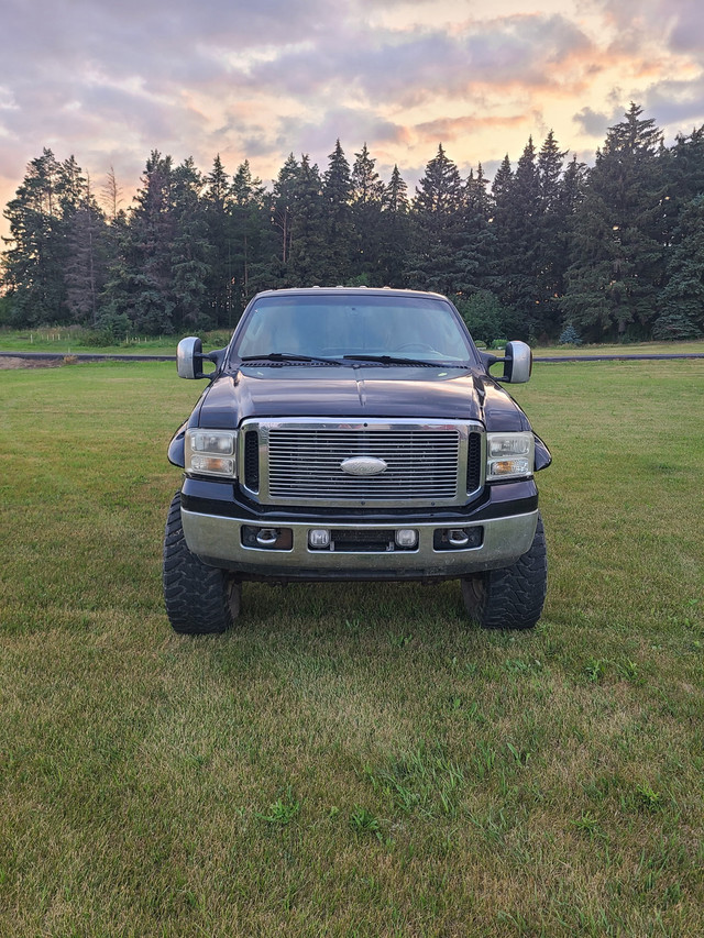 2007 F-350 Lariat Superduty in Cars & Trucks in Regina - Image 2