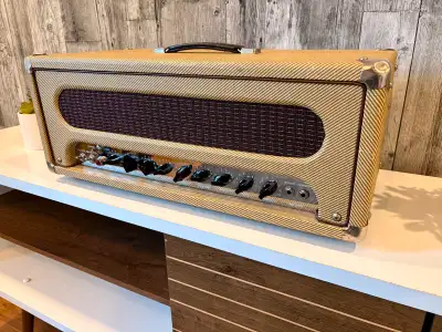 Peavey Classic 100 Handmade USA, View more