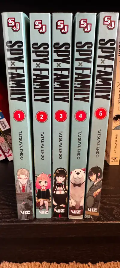 Spy X Family Volumes 1-5, View more