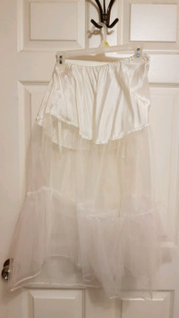 White Crinoline