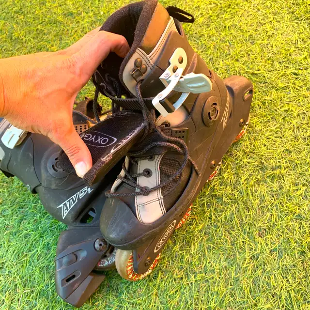 Inline Skates Rollerblades Approx Women’s Size 6 Men’s 4.5 in Skates & Blades in Calgary - Image 7