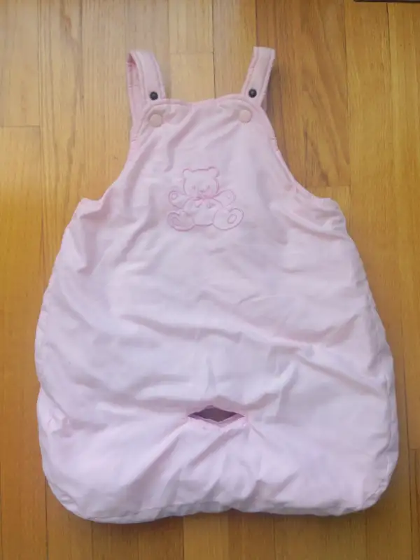 Winter Baby Bunting, 0-6 months in Clothing - 0-3 Months in Ottawa - Image 2