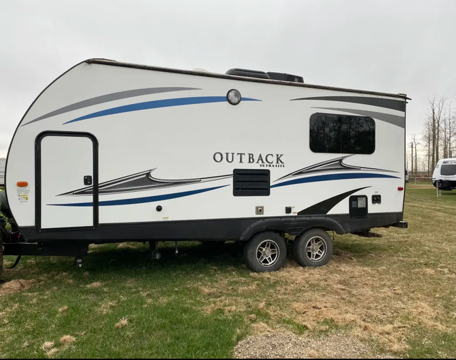 2018 Outback 210 URS Ultra Light traver trailer for sale | Travel ...