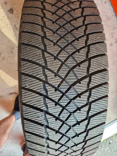 Four Winter tires used one winter on Toyota Highlander. No Damage. DOT1623 Winter Edge 2 ( Newest mo...