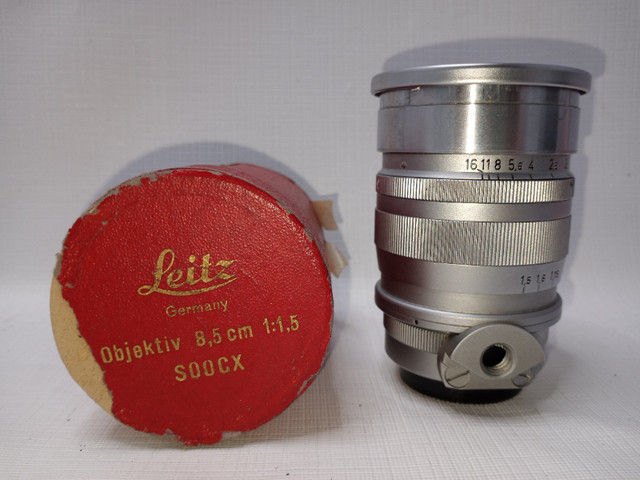 Rare LEICA LEITZ 85MM SUMMAREX F1.5 CAMERA LENS + CAPS in Cameras & Camcorders in Kitchener / Waterloo