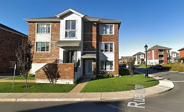 Très beau Condo 4 1/2 a louer Duvernay/Val des Brises