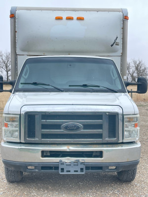 2010 Ford E 350