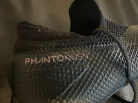 Phantom women’s size 7.5 soccer shoes