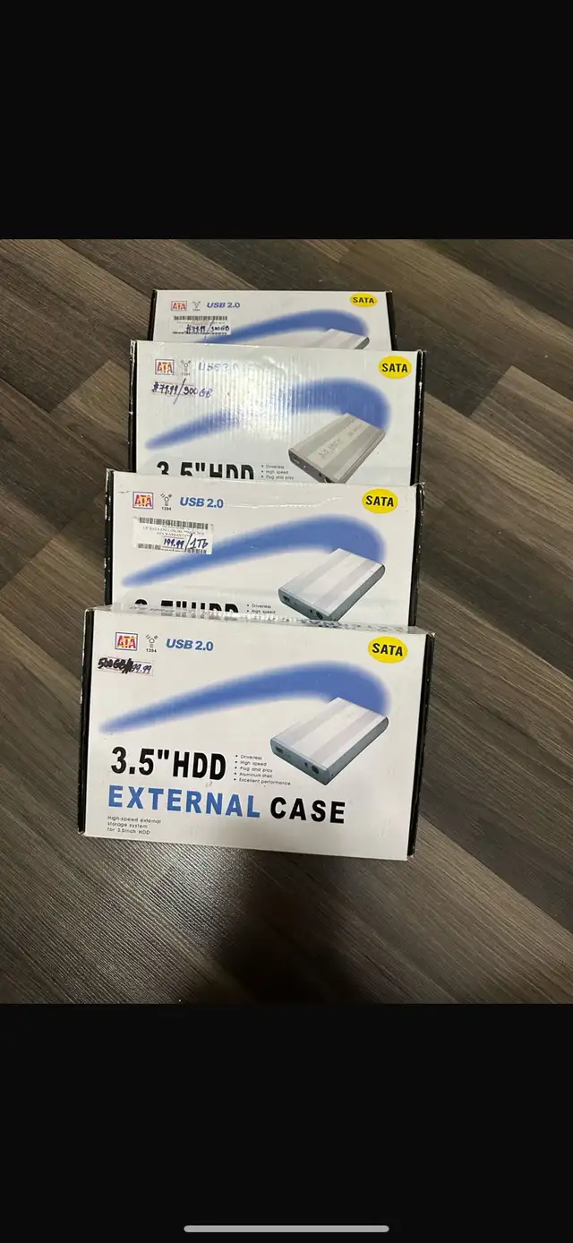 3.5" HDD External Case in Cables & Connectors in City of Toronto - Image 2