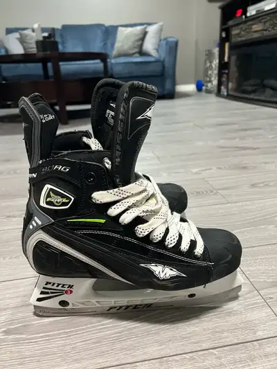 MENS HOCKEY SKATE , View more