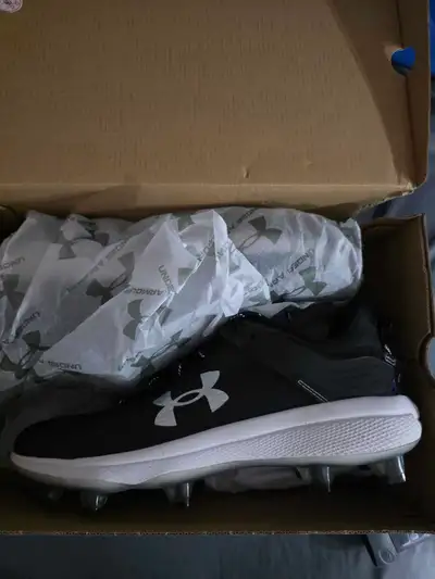 baseball/softball cleats, View more