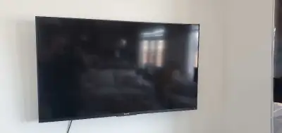 SONY BRAVIA 50" SMART TV, View more