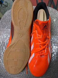 Adidas Indoor Soccer Shoes Adult (US13)