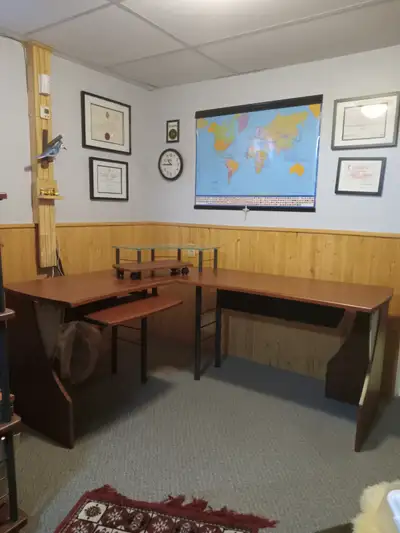 For Sale! L-shaped Desk in new condition., View more