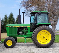 Tractor for Sale - JD  4250