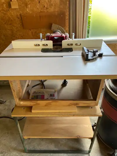 Various Woodworking Equipment Package Deal, View more