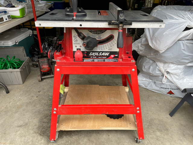 Skilsaw 10” Table saw in Power Tools in Muskoka