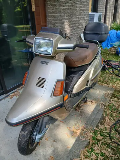 Scooter Yamah Riva 1984, j'ai fais posé un carburateur neuf, l'an passé. démarrait, mais ne veut pas...