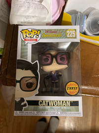 Cat Woman Funko Pop  CHASE EDITION 
