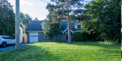 Great location on Prince of Wales Dr, perfect for students, professionals, or large families. Conven...