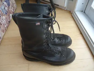 Danner Fort Lewis 10" Black Boots Size 44 1/2 /10 1/2, View more