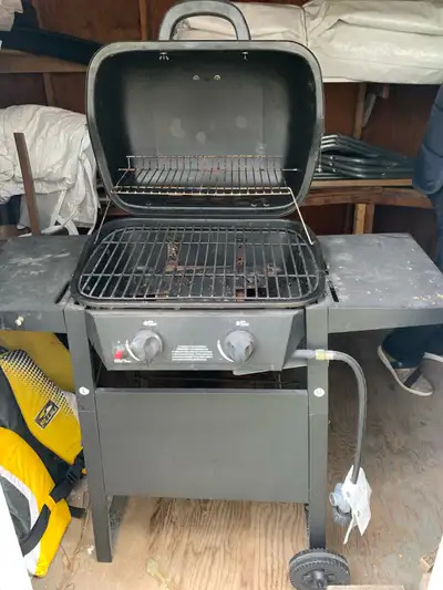 Barbecue au propane Master Chef, View more