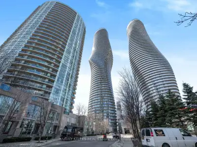 2 bed 2 bath condo for rent in Mississauga