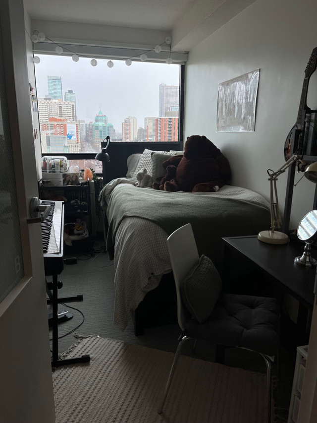 Bedroom Sublet: Utilities, WiFi, Buffet Mealplan Included!  in Short Term Rentals in City of Toronto
