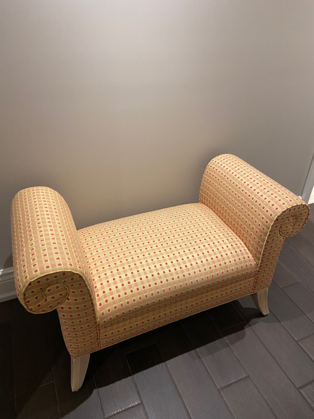 Custom Bench in Chairs & Recliners in Mississauga / Peel Region - Image 3