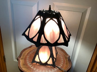 Antique/Vintage Six Panel Slag Glass Tri-Light Table Lamp