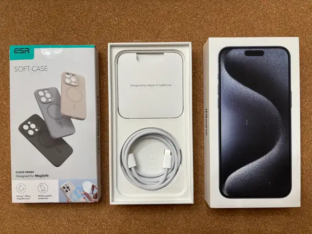 iPhone 15 Pro Max 512GB in Cell Phones in City of Toronto - Image 8