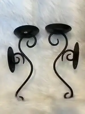 Metal Wall Candle Holder Set of 2 | Partylite Black Metal Scone in Home Décor & Accents in Ottawa - Image 3