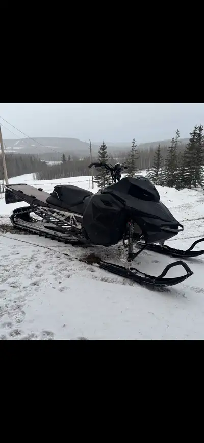 For sale: 2013 skidoo xm 174 with a 1200 turbo. 2010 1200 renagade engine Powderlites Turbo kit Cust...