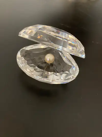 Swarovski Crystal Oyster / Clam Shell, View more