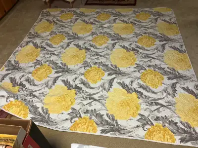 QUEEN SIZE  QUILT / COVERLET, View more