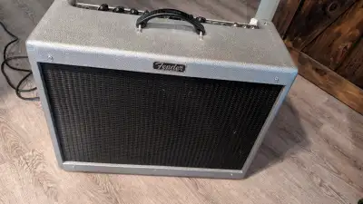 Hot Rod Deluxe III "Silver Bullet" FSR Limited Edition 3-Channel 40-Watt 1x12" Guitar Combo great fe...