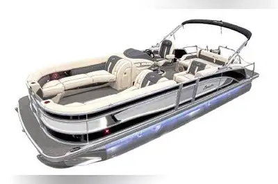 For sale is a premium branded Barletta Lusso 23' with a Mercury Verado 250HP engine with DTS fly-by-...