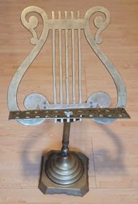 Vintage Brass Lyre Harp Table Top Sheet Music Stand