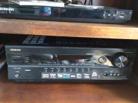 Système de son Onkyo modeleSKW-580