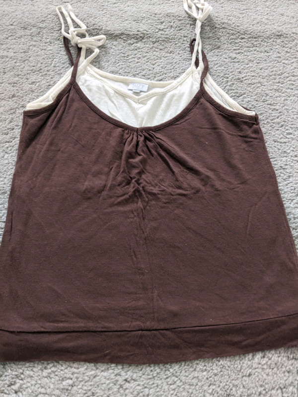 Women's tops in Women's - Tops & Outerwear in City of Toronto - Image 9