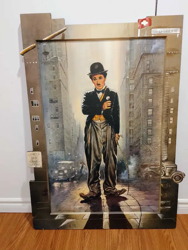 Charlie Chaplin toile in Arts & Collectibles in Laurentides - Image 2