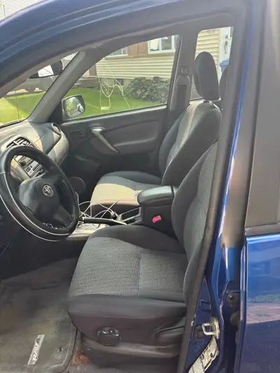 Beautiful, clean and comfortable 2005 Toyota Rav 4. Very reliable car. Amazing condition, AWD, Comes...