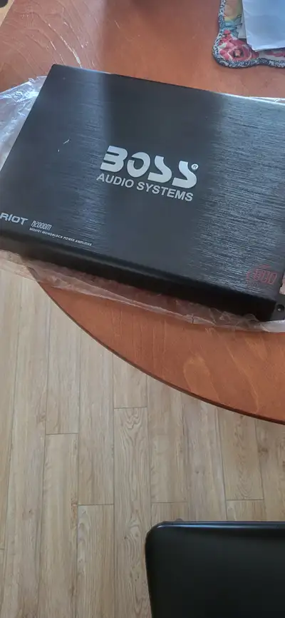 *** Ampli pour Voiture BOSS 2000 Watts***, View more