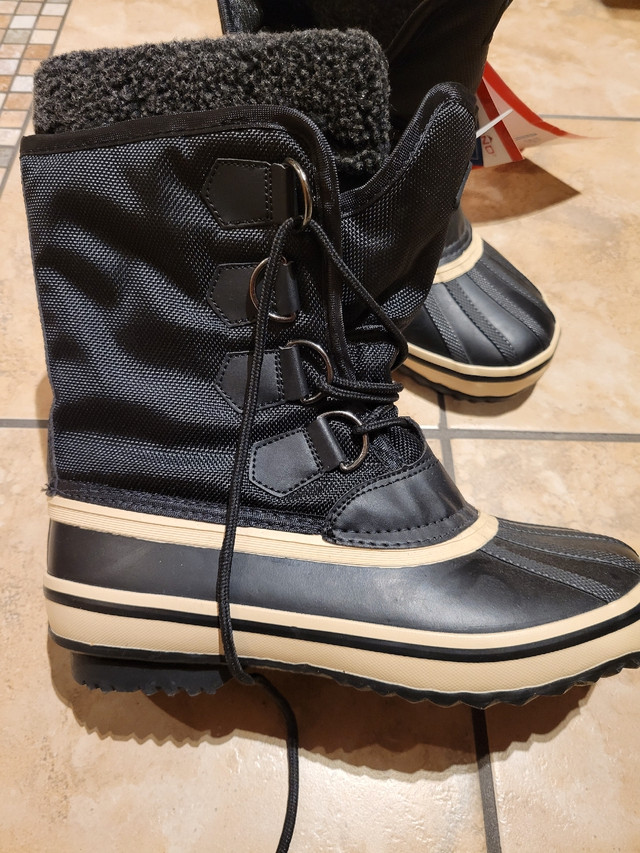 Bottes d'hiver Outbound Winter boots sz 7 gr dans Chaussures pour hommes  à Ville de Montréal - Image 3